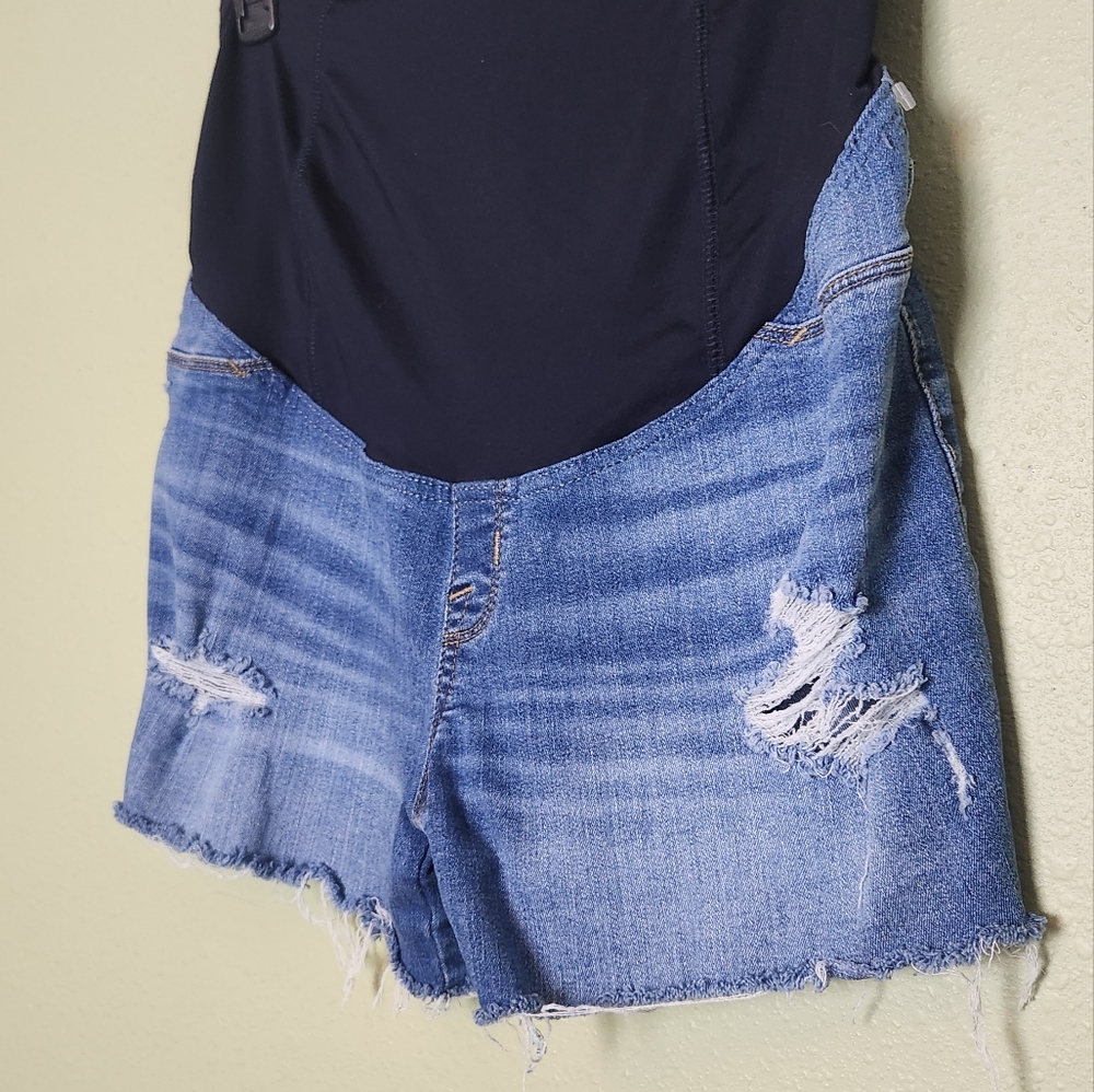 Isabel Maternity Midi Denim Shorts Size 6/28 - Picture 2 of 5